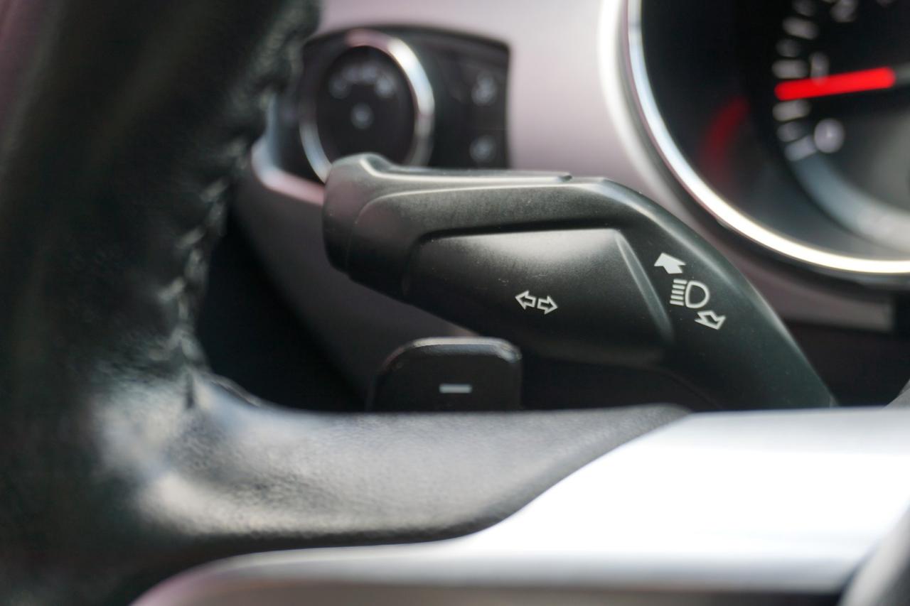 2017 Ford Mustang PREMIUM CONVERTIBLE CERTIFIED NAV CAMERA HEAT/COLD LEATHER P.SENSORS BLUETOOTH ALLOYS - Photo #36