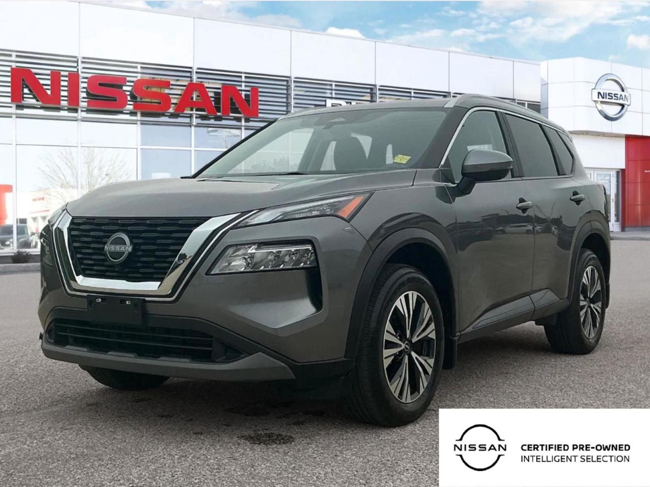 Used 2023 Nissan Rogue SV Moonroof Accident Free | One Owner | Low KM's for sale in Winnipeg, MB