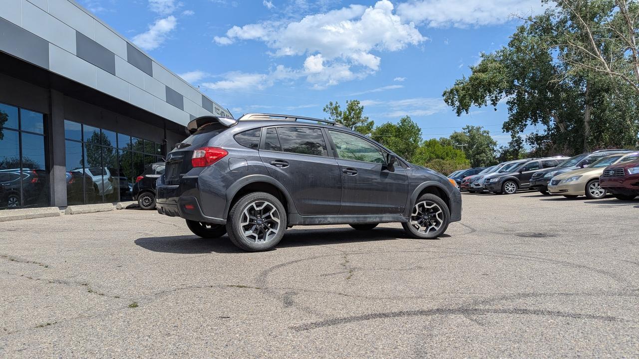 2016 Subaru Crosstrek 2.0i w/Sport Pkg - Photo #5