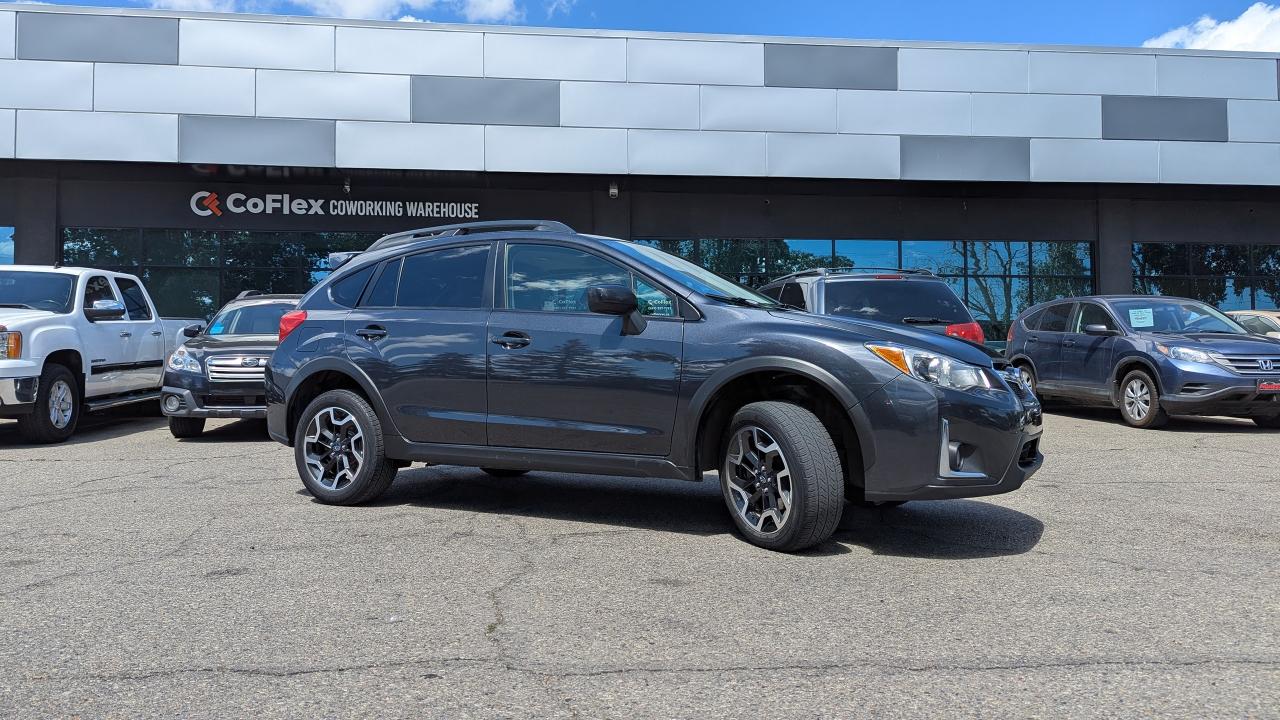 2016 Subaru Crosstrek 2.0i w/Sport Pkg - Photo #4