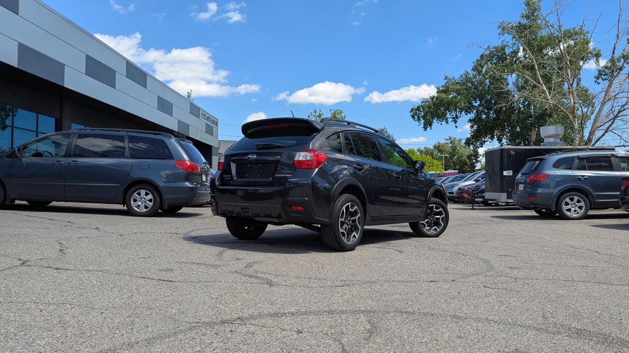 2016 Subaru Crosstrek 2.0i w/Sport Pkg - Photo #6