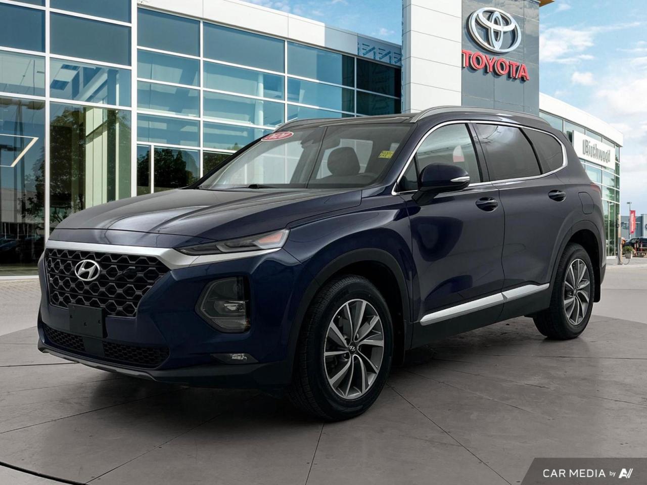 Used 2020 Hyundai Santa Fe Preferred Sun & Leather | Local | CarPlay | for sale in Winnipeg, MB