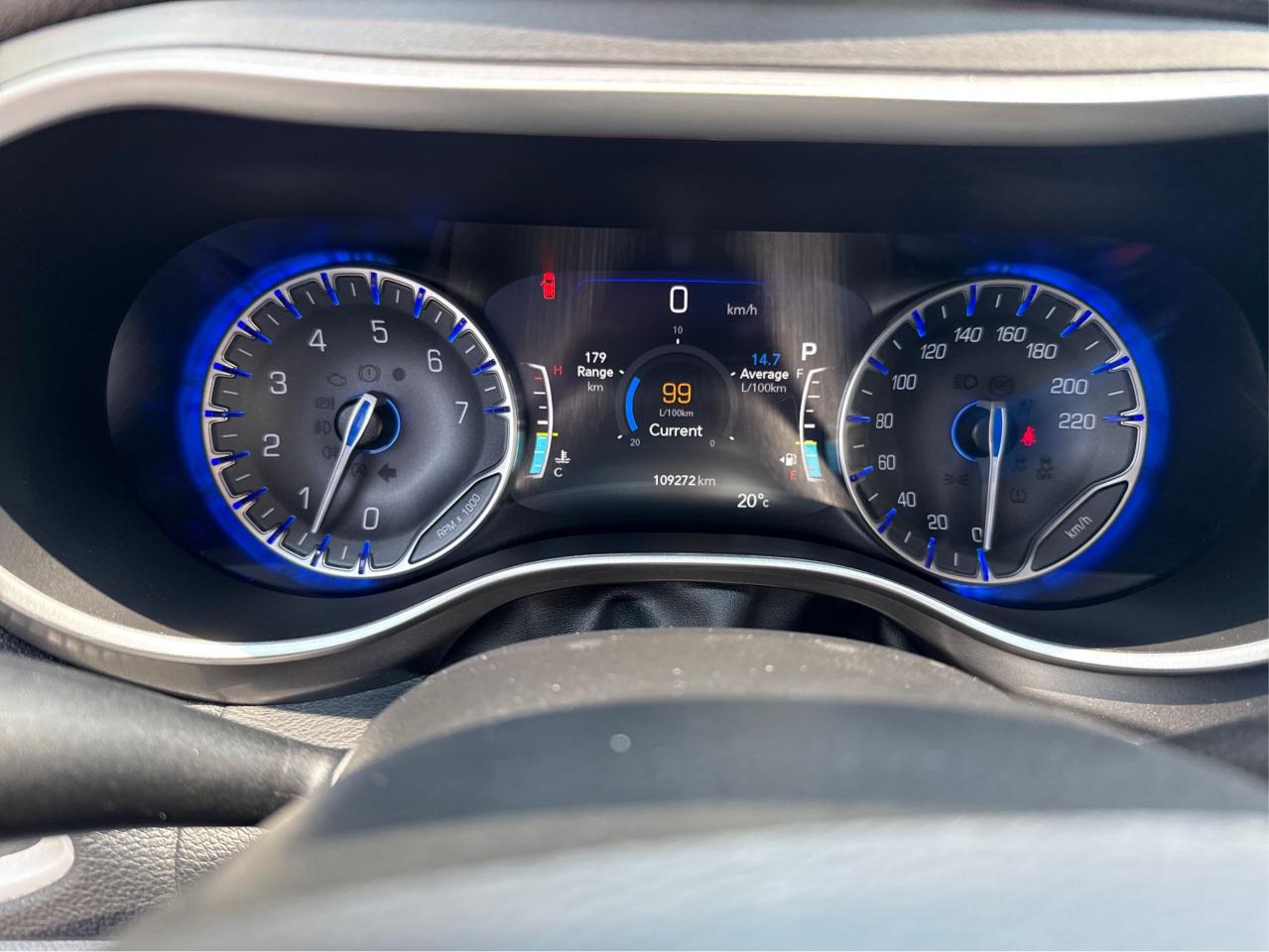 2022 Chrysler Pacifica Touring L - Photo #14