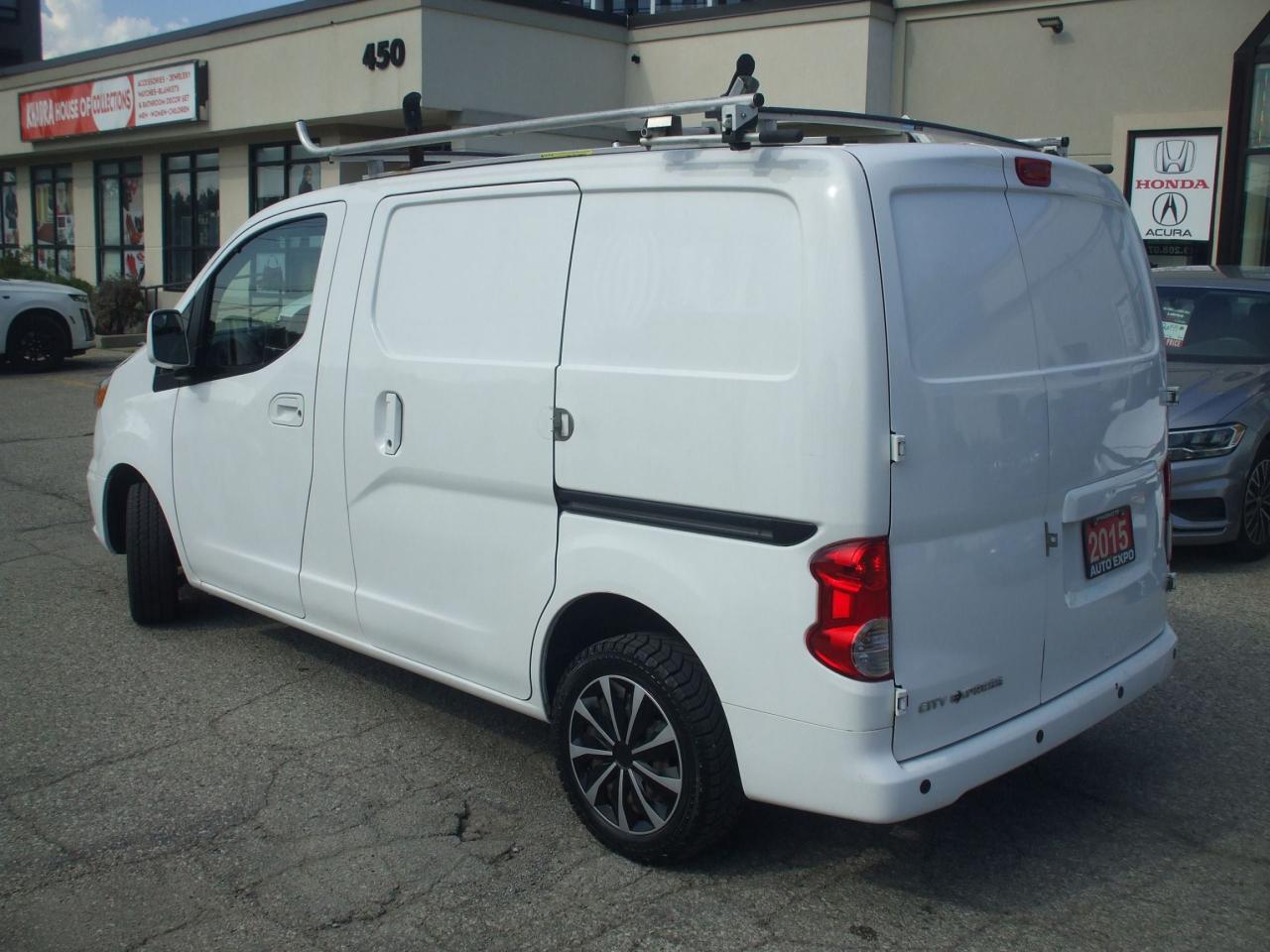 2015 Chevrolet City Express FWD 115" LT,Certified,New Brakes,Shelfing,Divider
