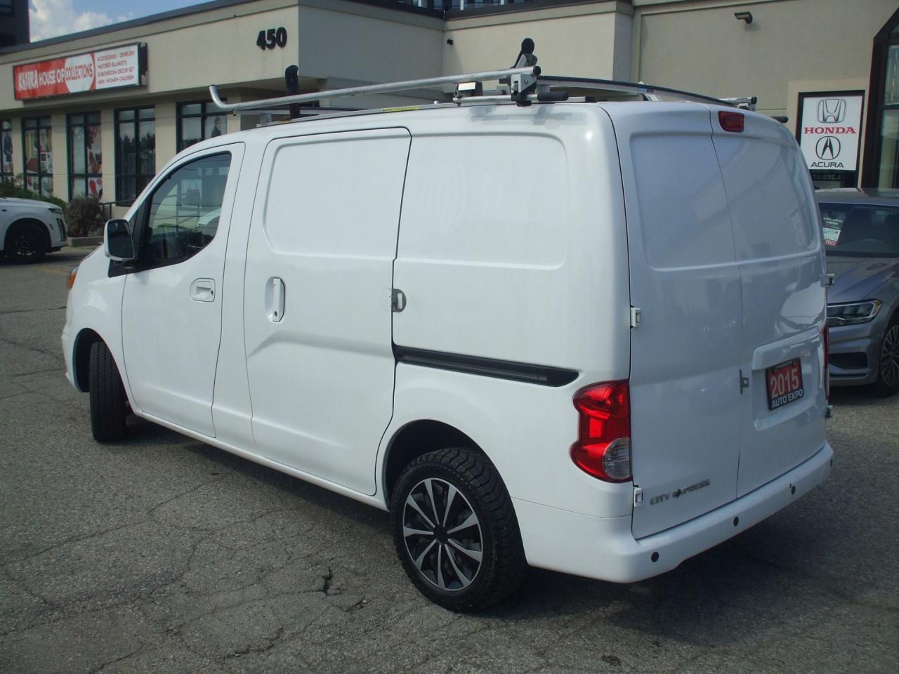 2015 Chevrolet City Express FWD 115" LT,Certified,New Brakes,Shelfing,Divider