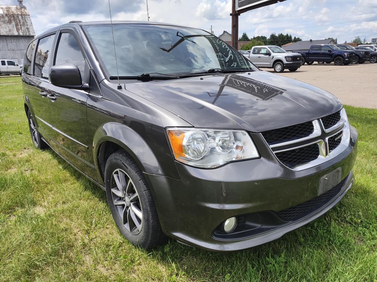2017 Dodge Grand Caravan SXT Premium Plus
