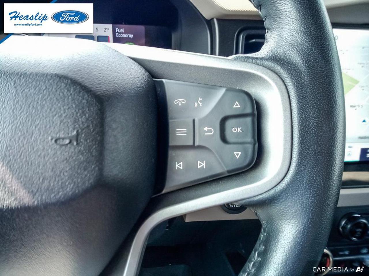 2022 Ford Bronco WildTrak Photo5