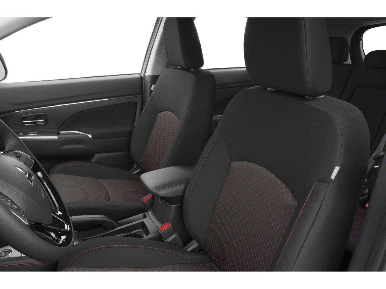 2018 Mitsubishi RVR SE