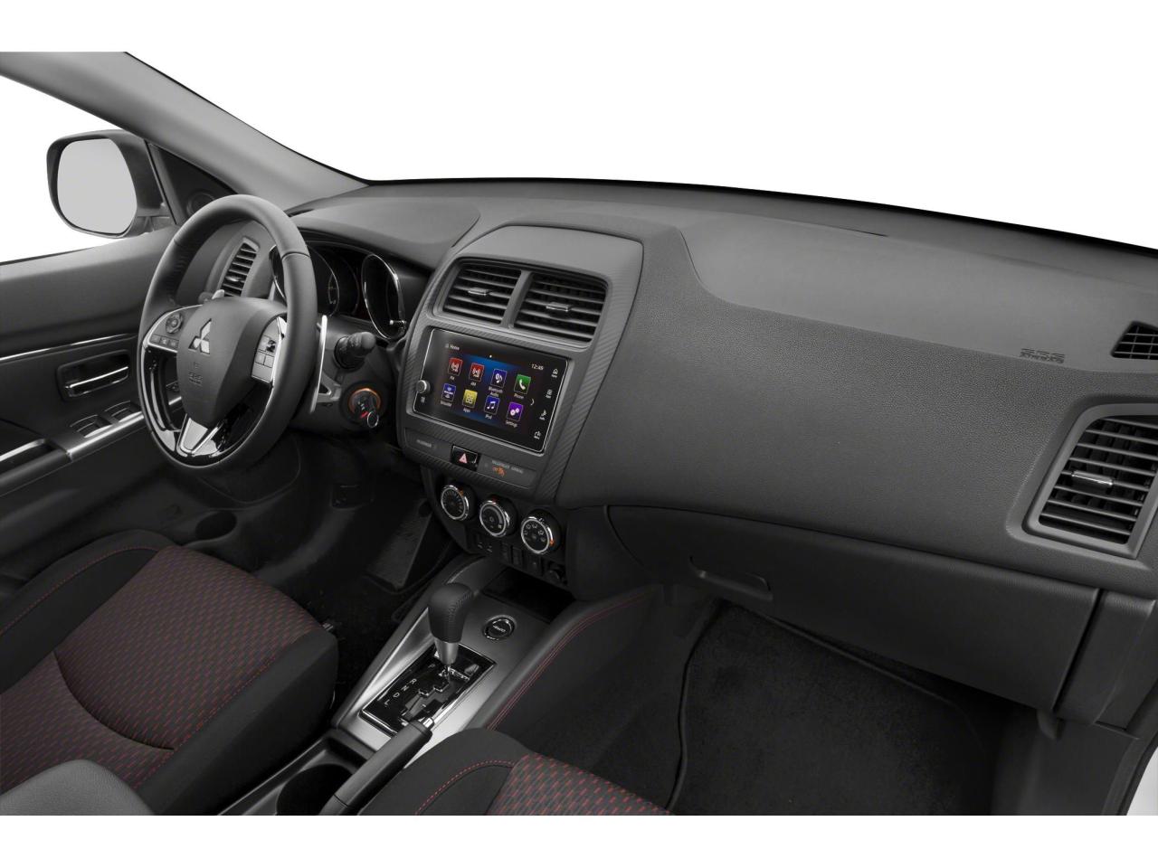 2018 Mitsubishi RVR SE