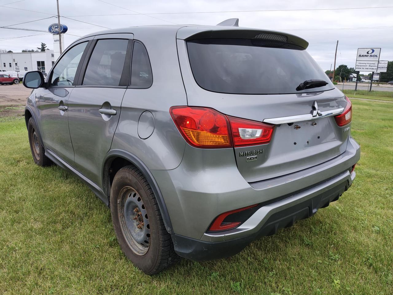 2018 Mitsubishi RVR SE