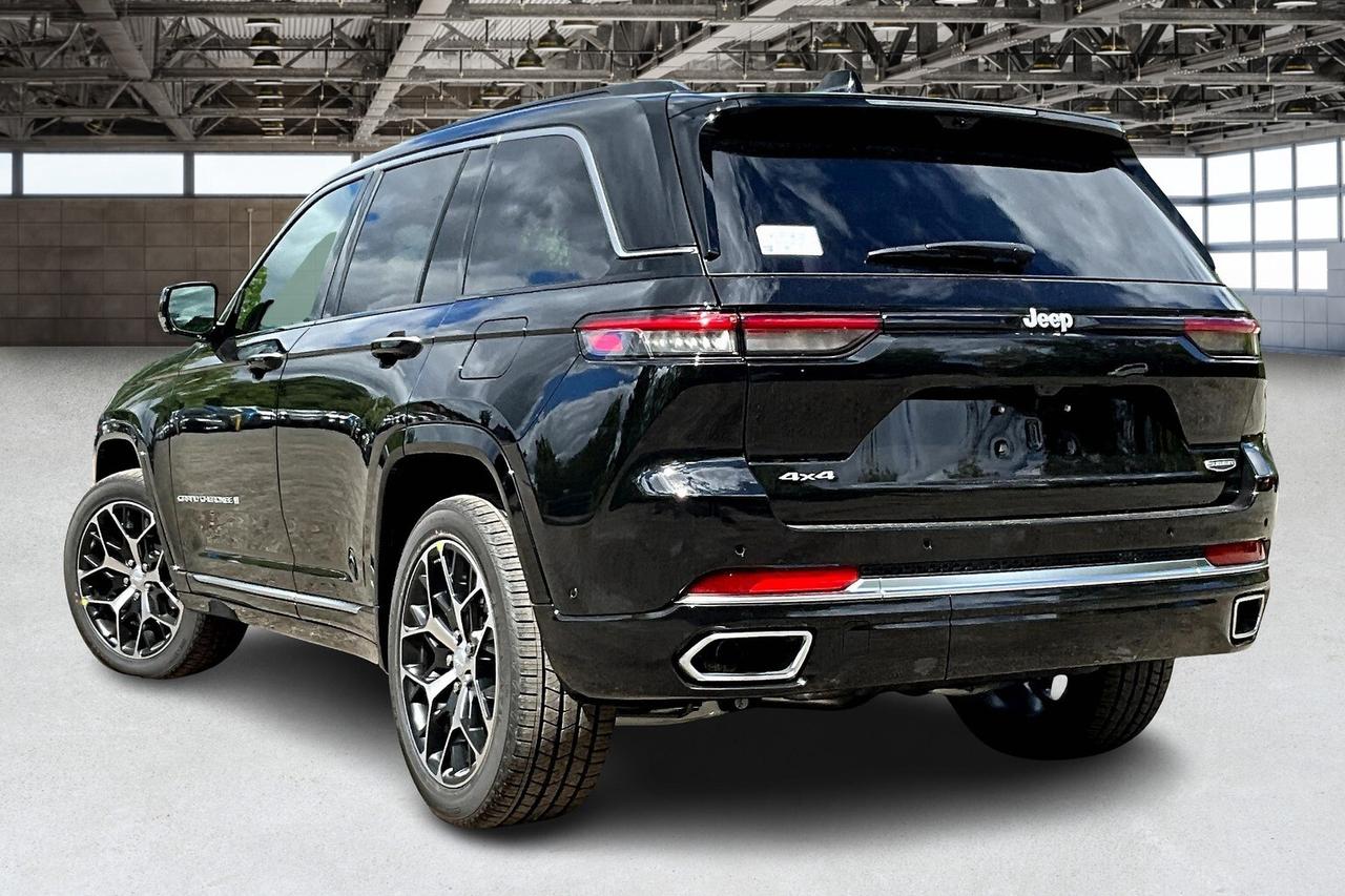 2025 Jeep Grand Cherokee SUMMIT  RESERVE | Lux Tech 5 | Adv Pro Tech 4 | Photo