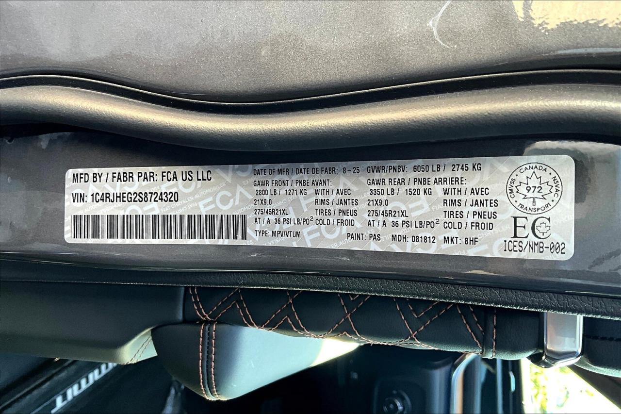 2025 Jeep Grand Cherokee SUMMIT  RESERVE | Lux Tech 5 | Adv Pro Tech 4 | Photo