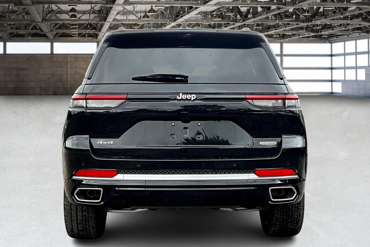 2025 Jeep Grand Cherokee SUMMIT  RESERVE | Lux Tech 5 | Adv Pro Tech 4 | Photo3