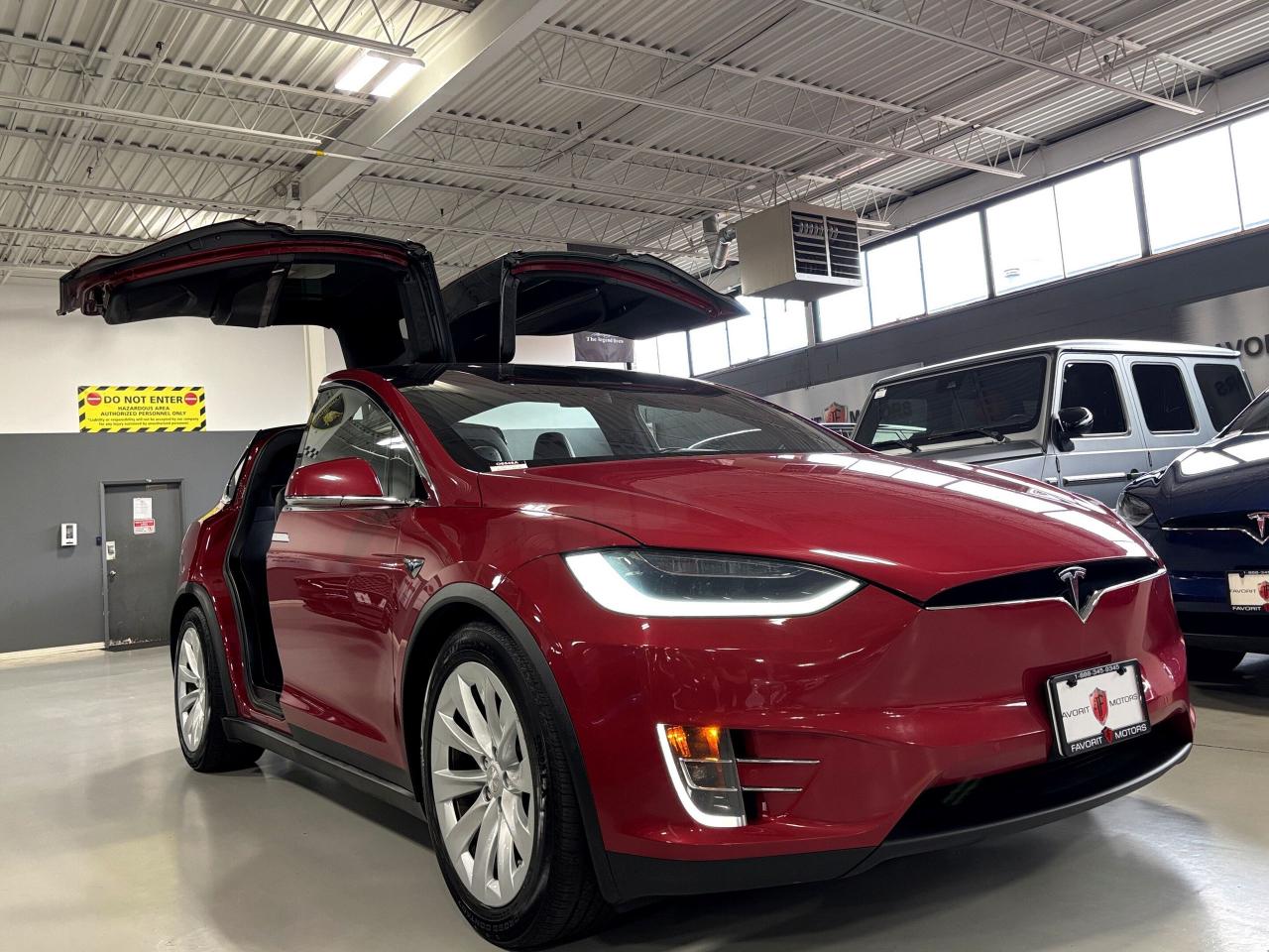2017 Tesla Model X 75D|AWD|ENHANCEDAUTOPILOT|FALCONDOORS|NAV|AIRSUSP| - Photo #2