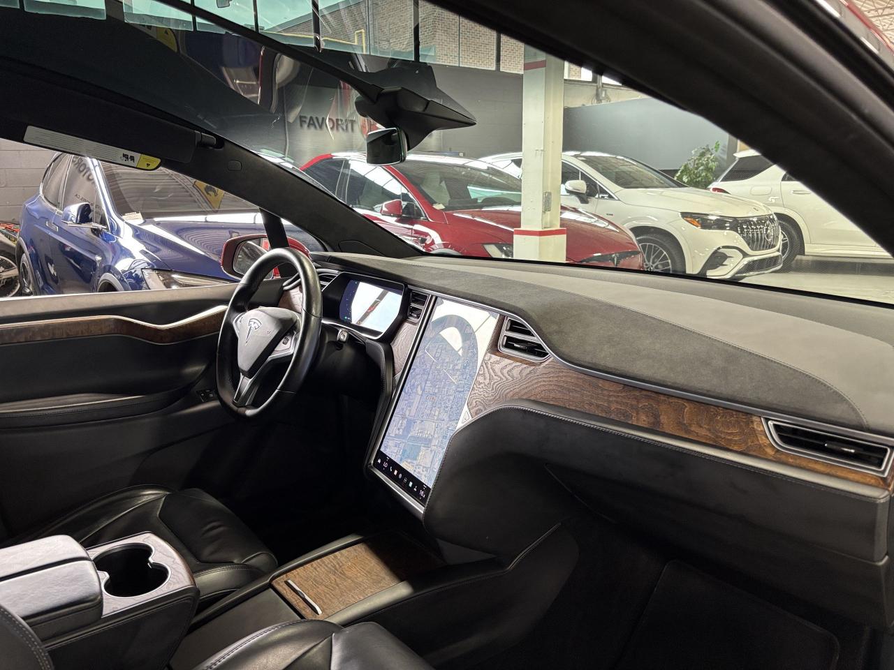 2017 Tesla Model X 75D|AWD|ENHANCEDAUTOPILOT|FALCONDOORS|NAV|AIRSUSP| - Photo #13