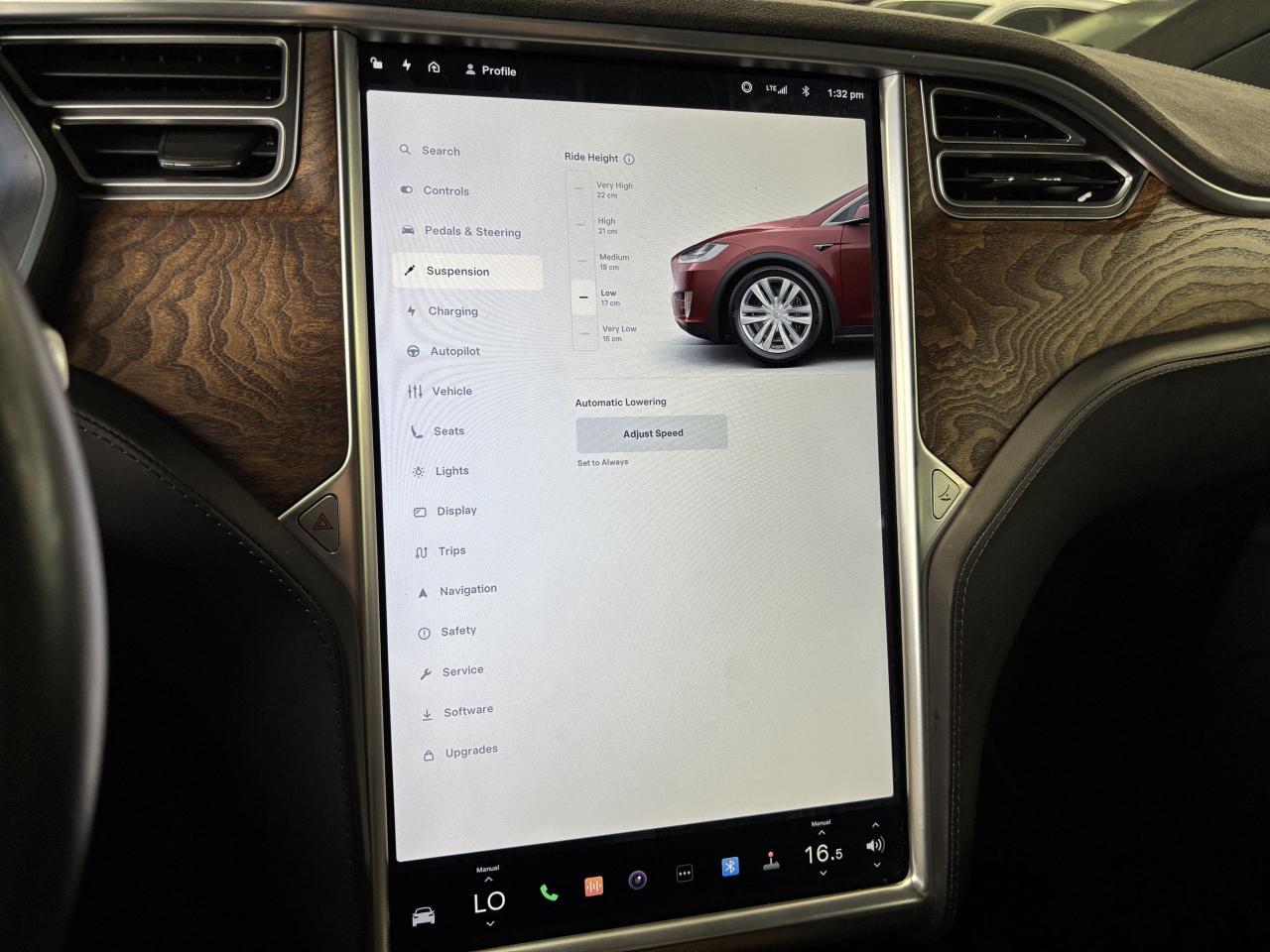 2017 Tesla Model X 75D|AWD|ENHANCEDAUTOPILOT|FALCONDOORS|NAV|AIRSUSP| - Photo #25
