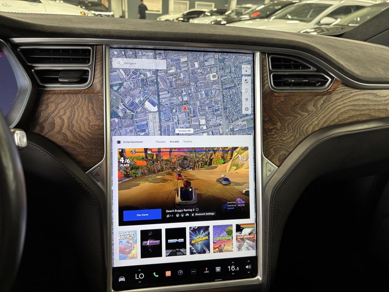 2017 Tesla Model X 75D|AWD|ENHANCEDAUTOPILOT|FALCONDOORS|NAV|AIRSUSP| - Photo #35