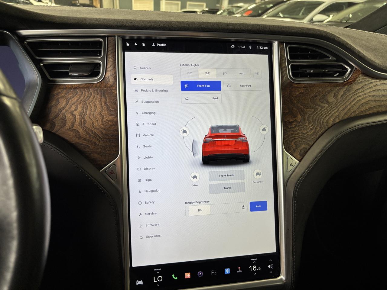 2017 Tesla Model X 75D|AWD|ENHANCEDAUTOPILOT|FALCONDOORS|NAV|AIRSUSP| - Photo #23