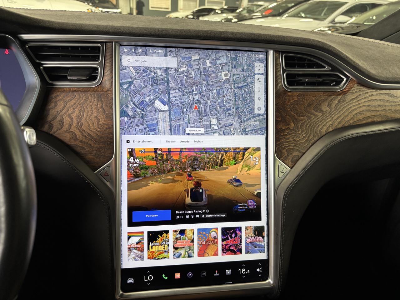 2017 Tesla Model X 75D|AWD|ENHANCEDAUTOPILOT|FALCONDOORS|NAV|AIRSUSP| - Photo #36