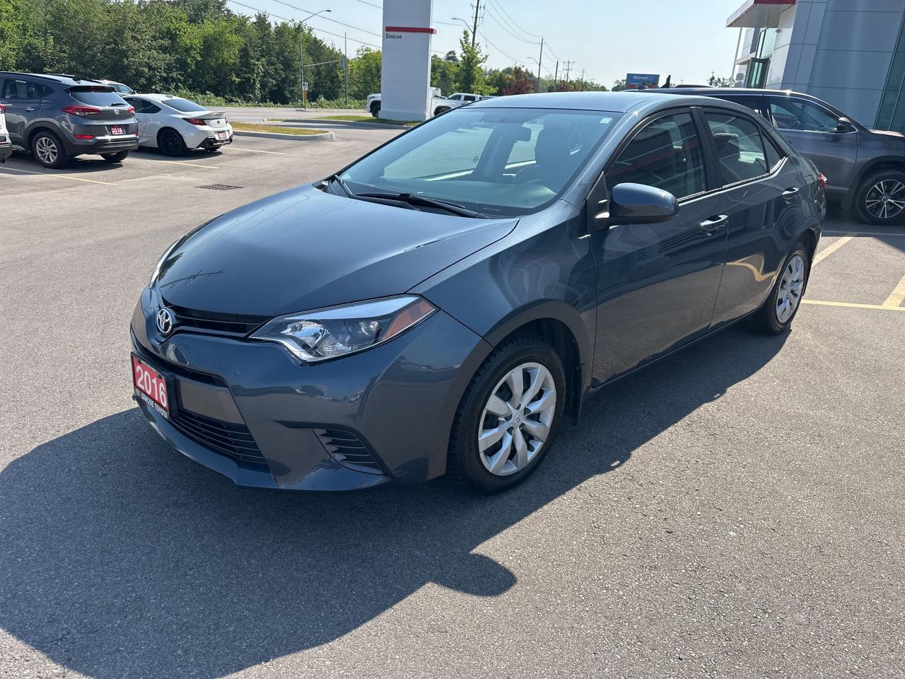 Used 2016 Toyota Corolla LE for sale in Simcoe, ON