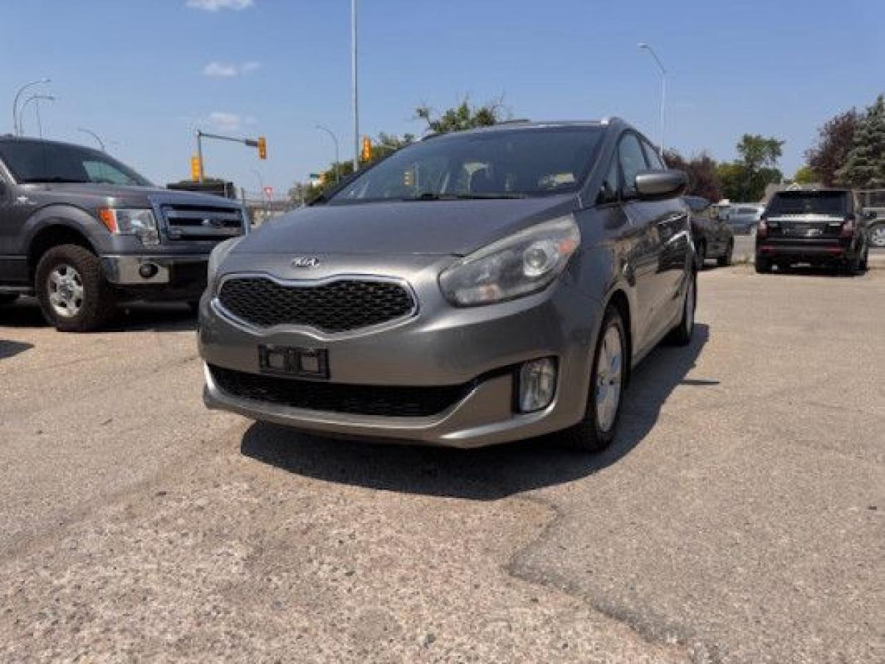 Used 2014 Kia Rondo 4dr Wagon  LX for sale in Winnipeg, MB