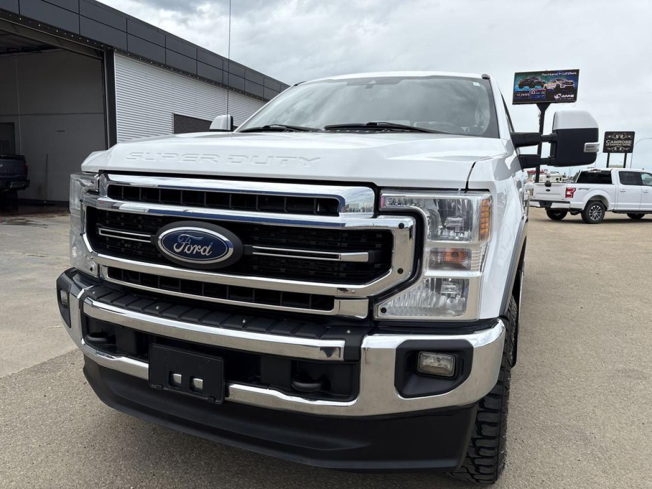 2021 Ford F-350 Super Duty SRW Lariat Photo5