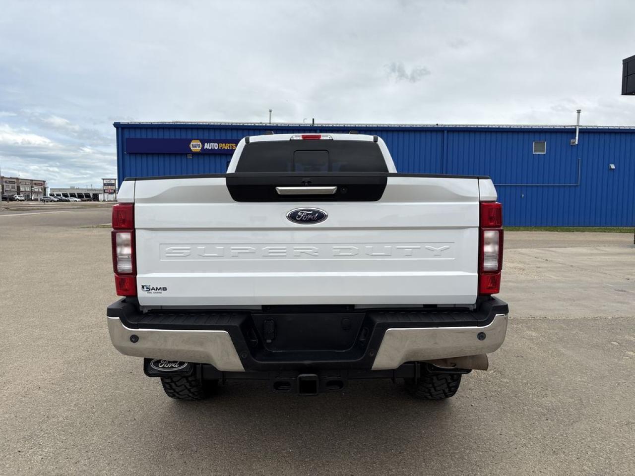 2021 Ford F-350 Super Duty SRW Lariat Photo5