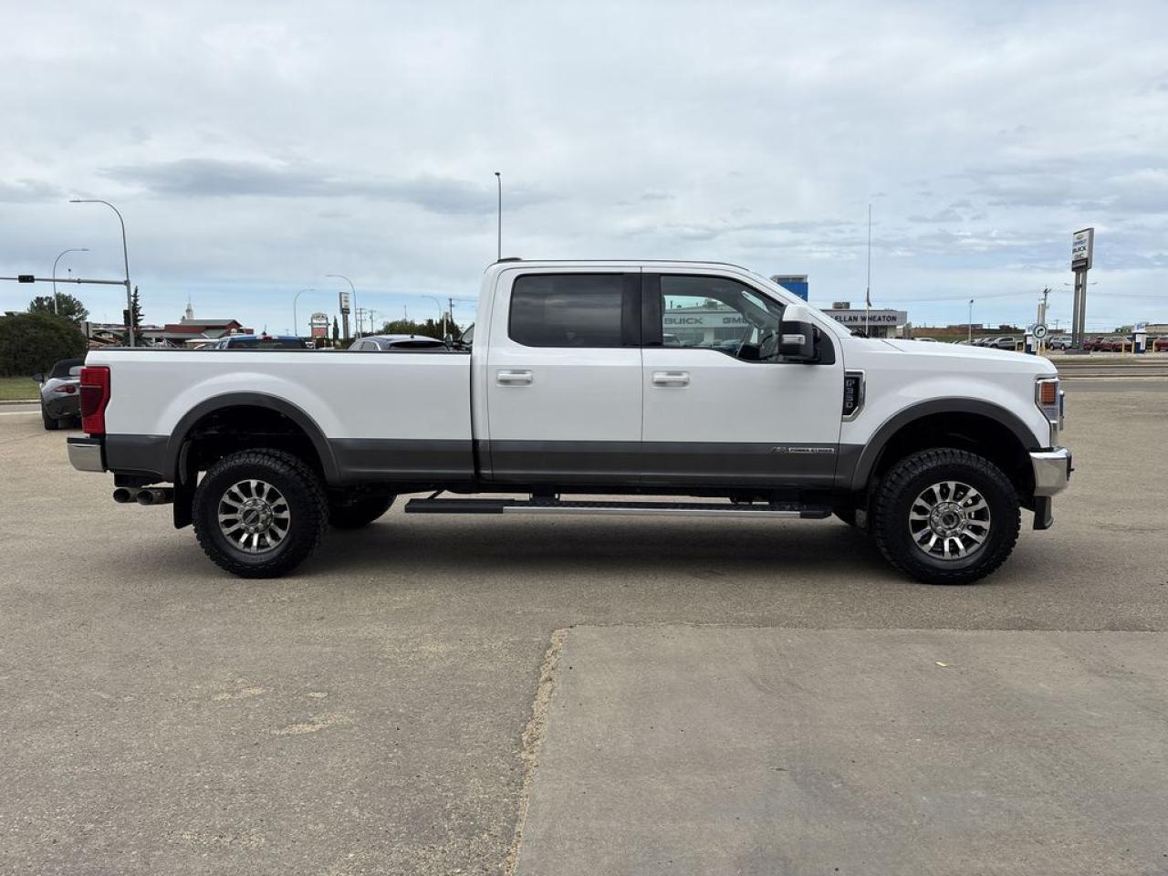 2021 Ford F-350 Super Duty SRW Lariat Photo5