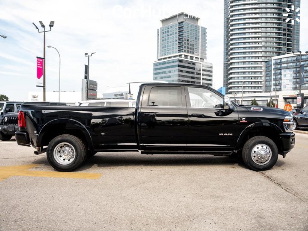 2026 RAM 3500 Limited 8' Box Sunroof Max Tow Package Longhorn Level 1 Equipment Group Photo4
