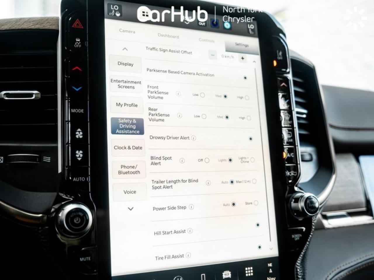 2026 RAM 3500 Limited 8' Box Sunroof Max Tow Package TowMode Digital  Mirror Photo