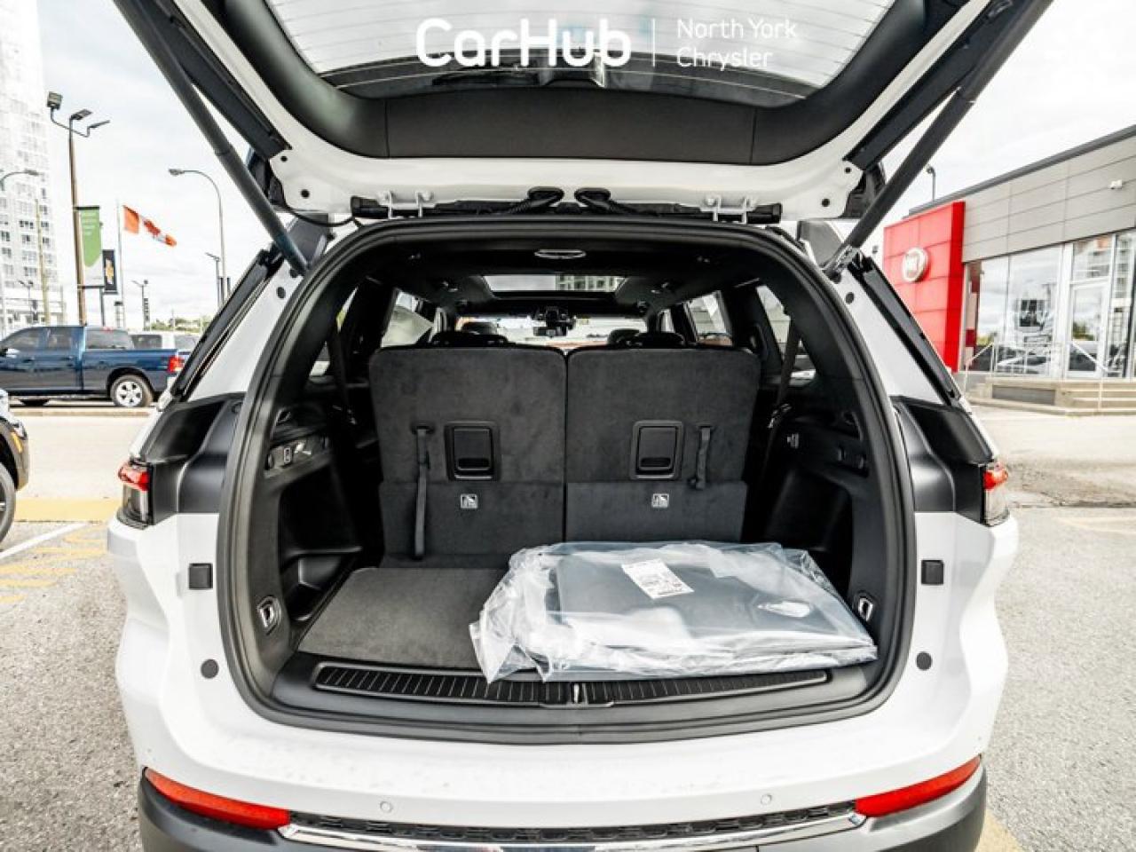 2025 Jeep Grand Cherokee L LIMITED Panoroof Luxury Tech Group II Active Lane Management Photo