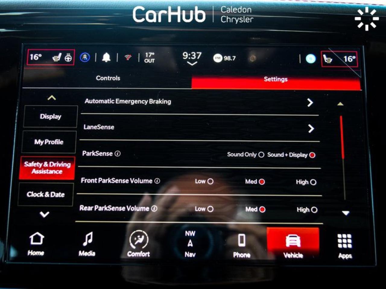 2026 Dodge Durango GT Plus AWD 6 Seater Sunroof Black Top Redline Pkg10.1"Display Photo