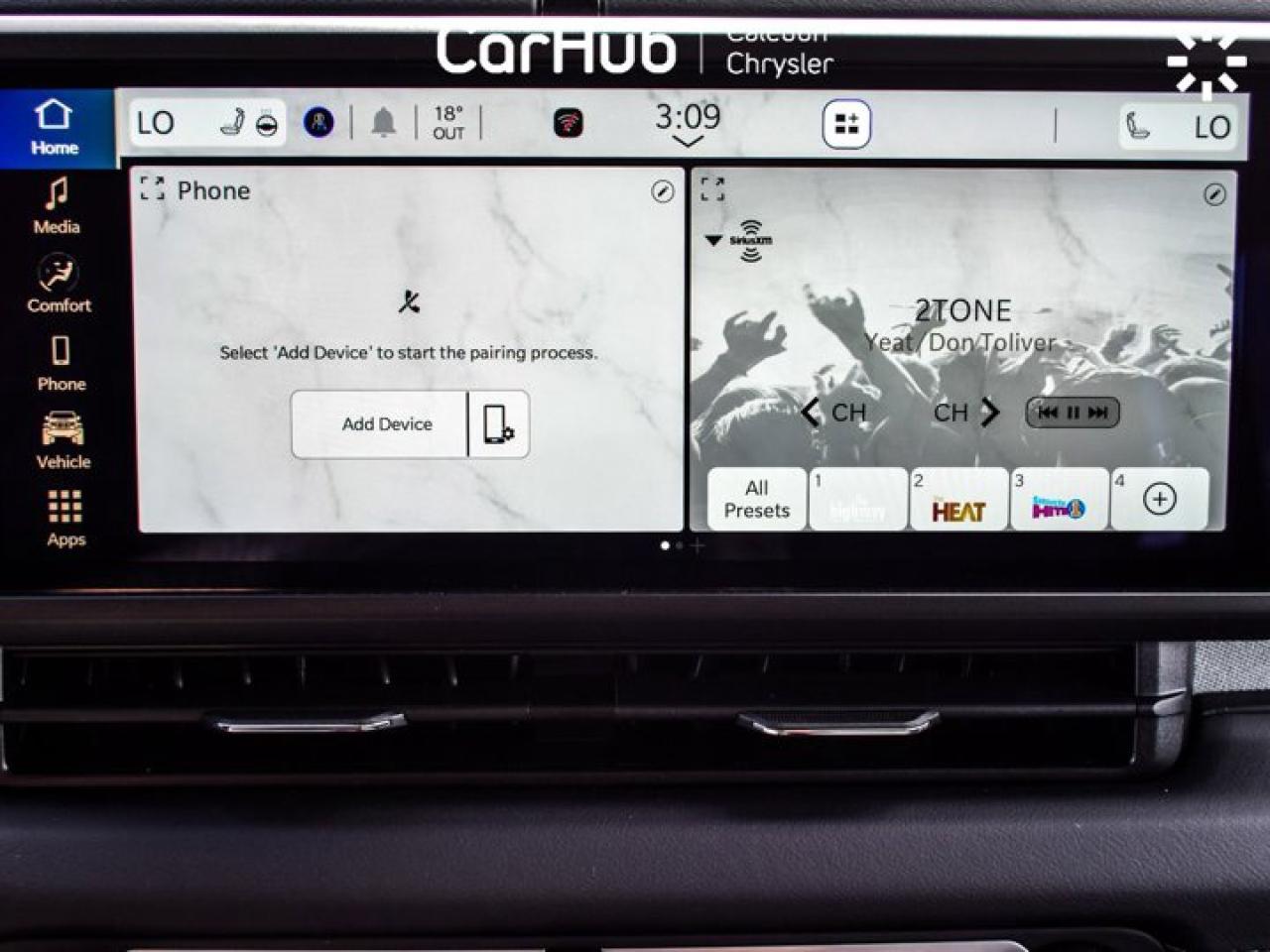 2025 Jeep Wrangler Sahara 4Door Freedom Top 12.3"Display Blind Spot Photo2