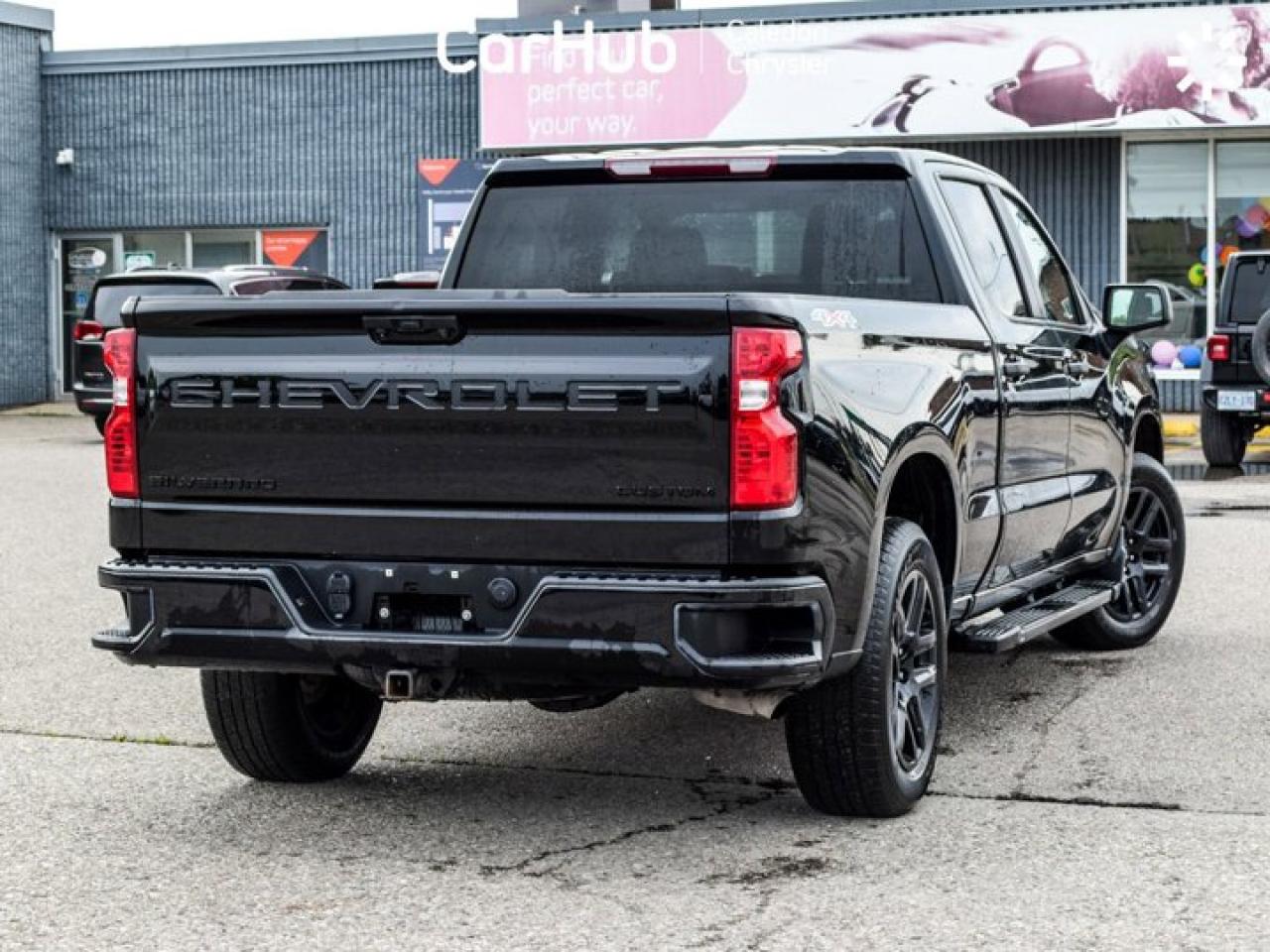 2023 Chevrolet Silverado 1500 Custom 4WD Crew Cab 157" 6 Passenger Remote Start Photo