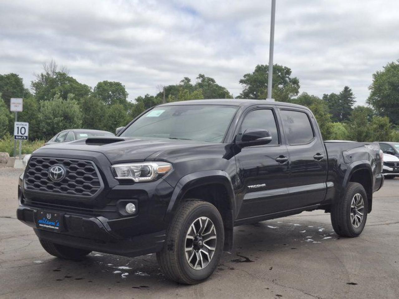 Used 2023 Toyota Tacoma TRD Sport | 4x4 | Nav | Adaptive Cruise | Apple CarPlay | Android Auto | Heated Seats | and More ! for sale in Guelph, ON