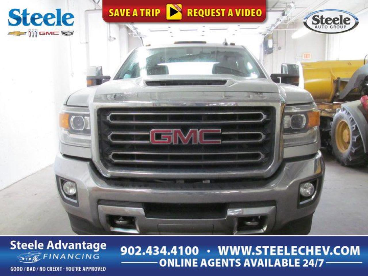 Used 2019 GMC Sierra 2500 HD SLT for sale in Dartmouth, NS