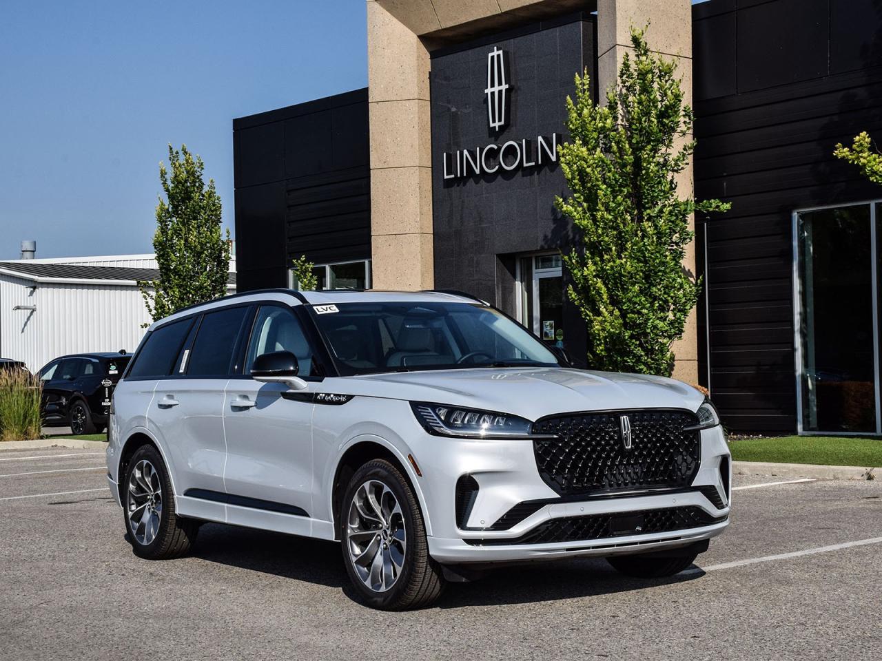 New 2025 Lincoln Aviator Premiere for sale in Chatham, ON