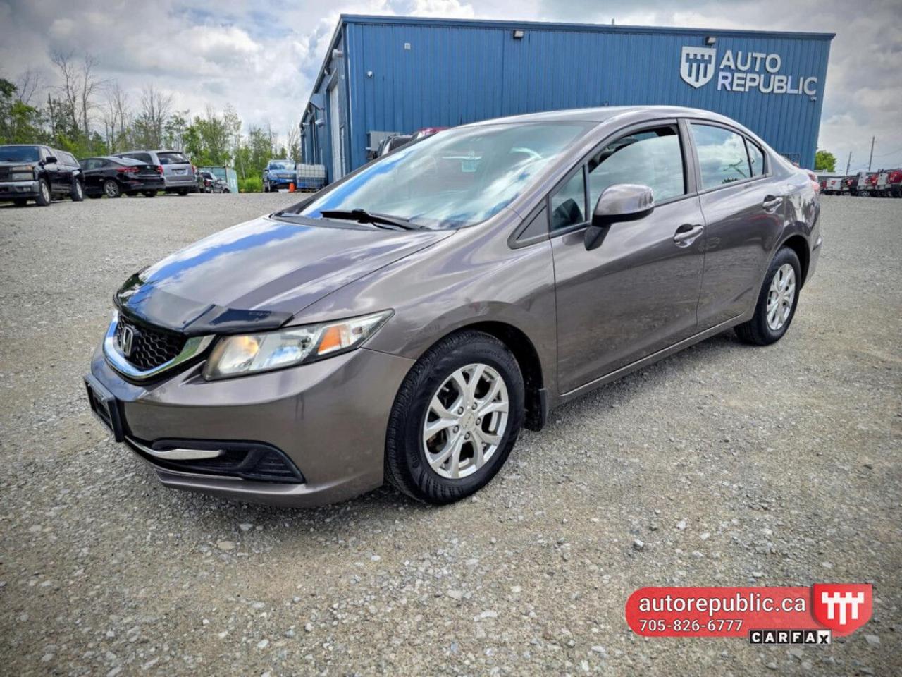 Used 2013 Honda Civic LX Certified Well Maintained Reliable Gas Saver for sale in Orillia, ON