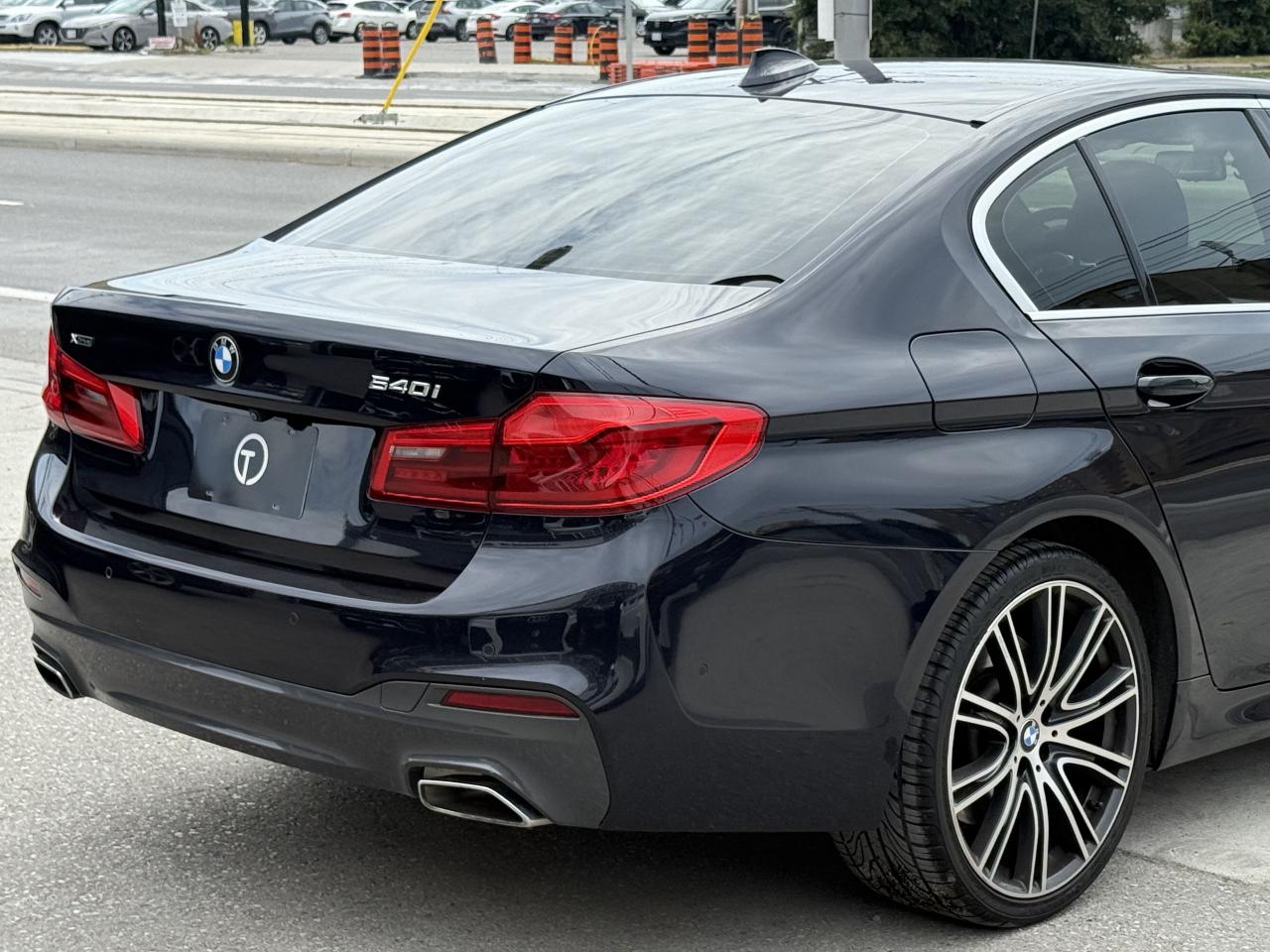 2019 BMW 5 Series 540i //M SPORT | HARMAN KARDON | HEAD UP DISPLAY | - Photo #10