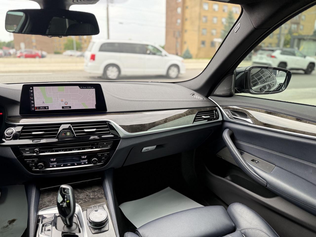 2019 BMW 5 Series 540i //M SPORT | HARMAN KARDON | HEAD UP DISPLAY | - Photo #18