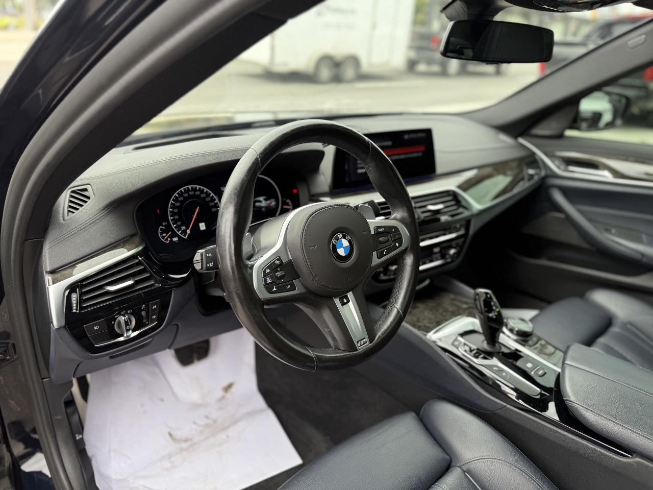 2019 BMW 5 Series 540i //M SPORT | HARMAN KARDON | HEAD UP DISPLAY | - Photo #31