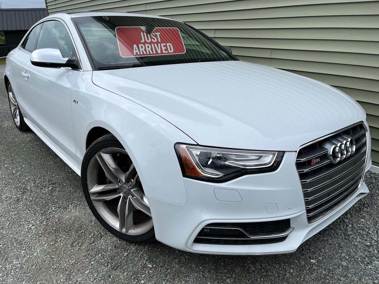 Used 2014 Audi S5 Technik for sale in Hilden, NS