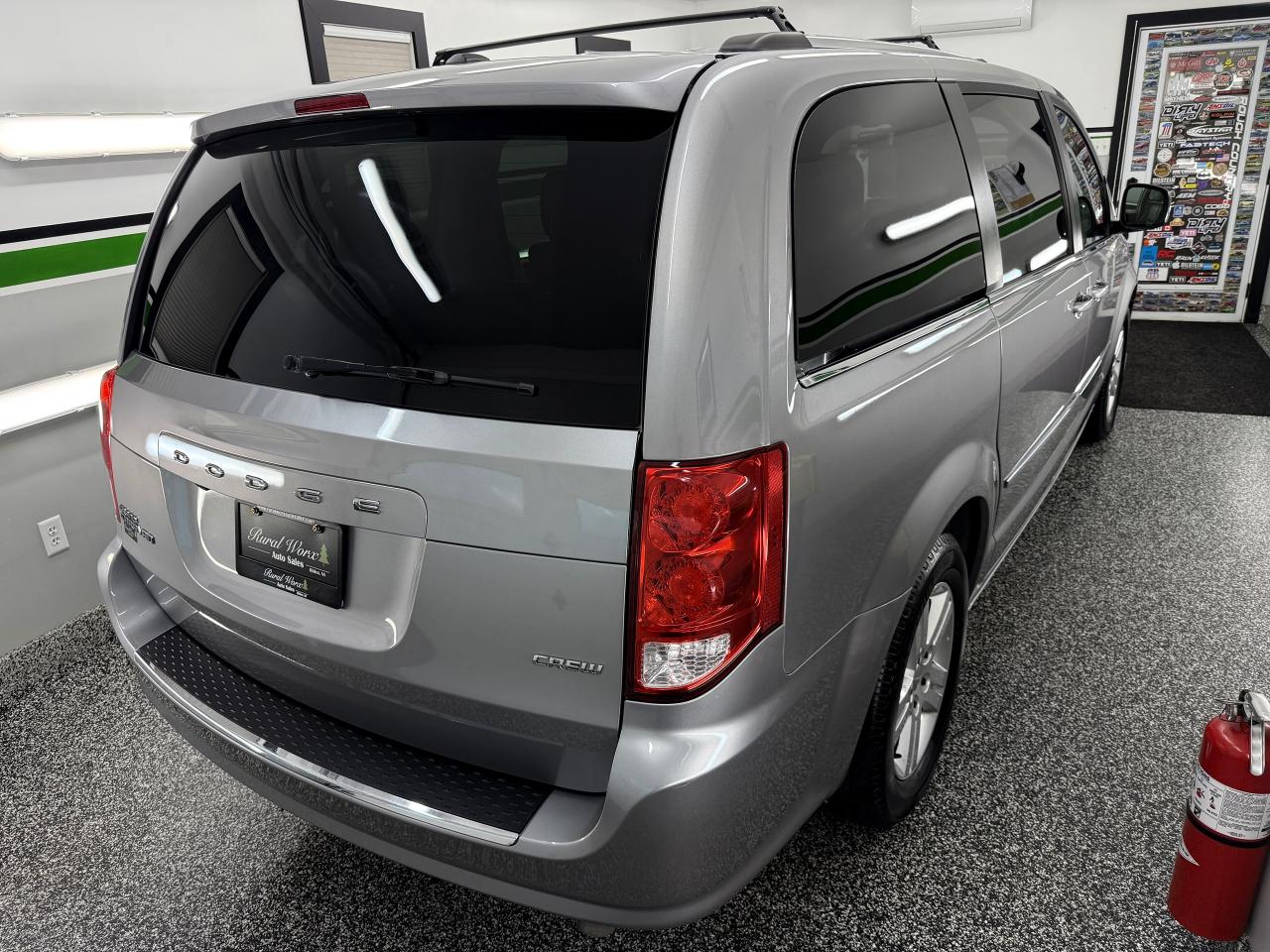 2017 Dodge Grand Caravan Crew Plus - Photo #7