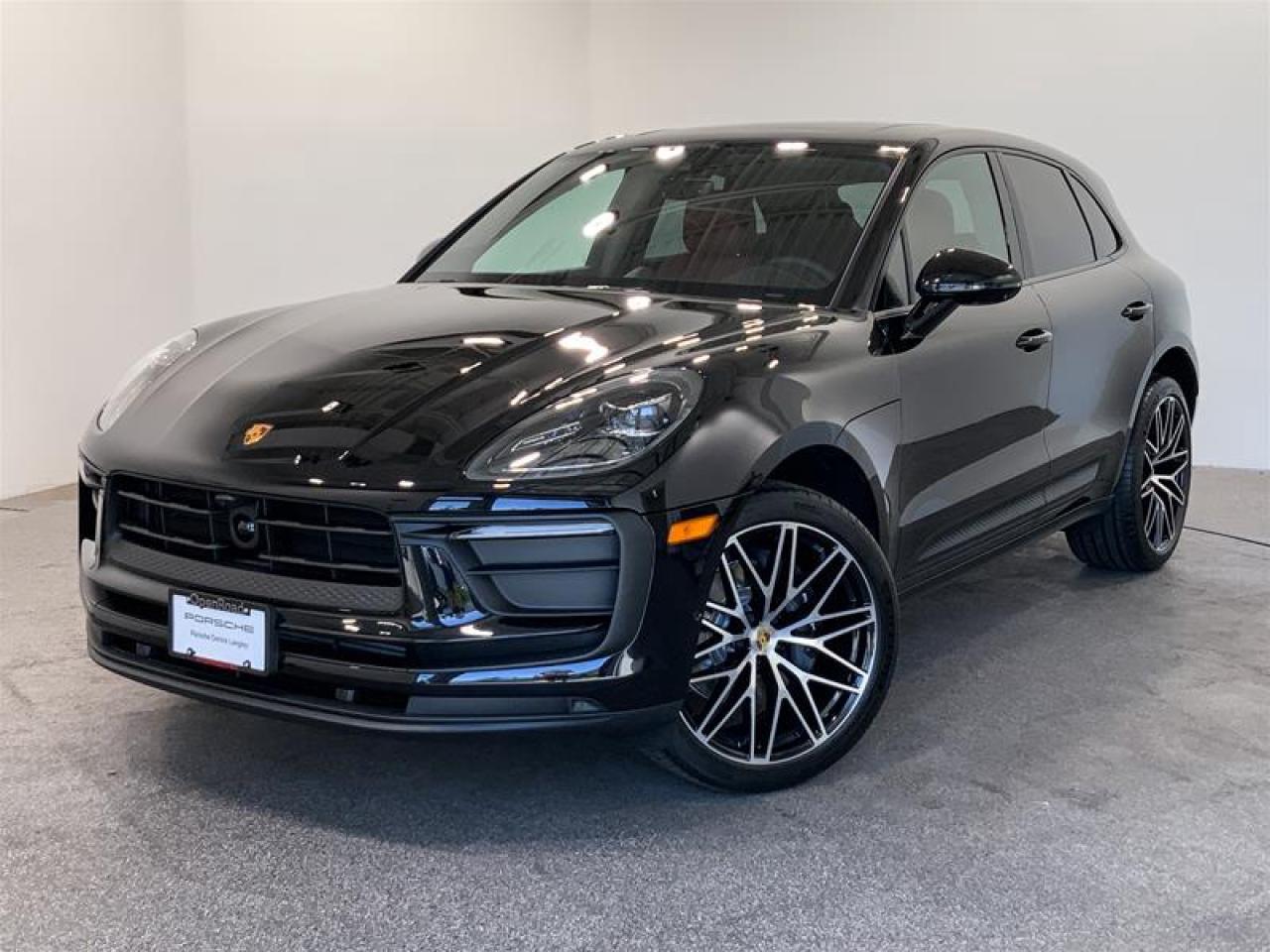 New 2025 Porsche Macan AWD for sale in Langley City, BC