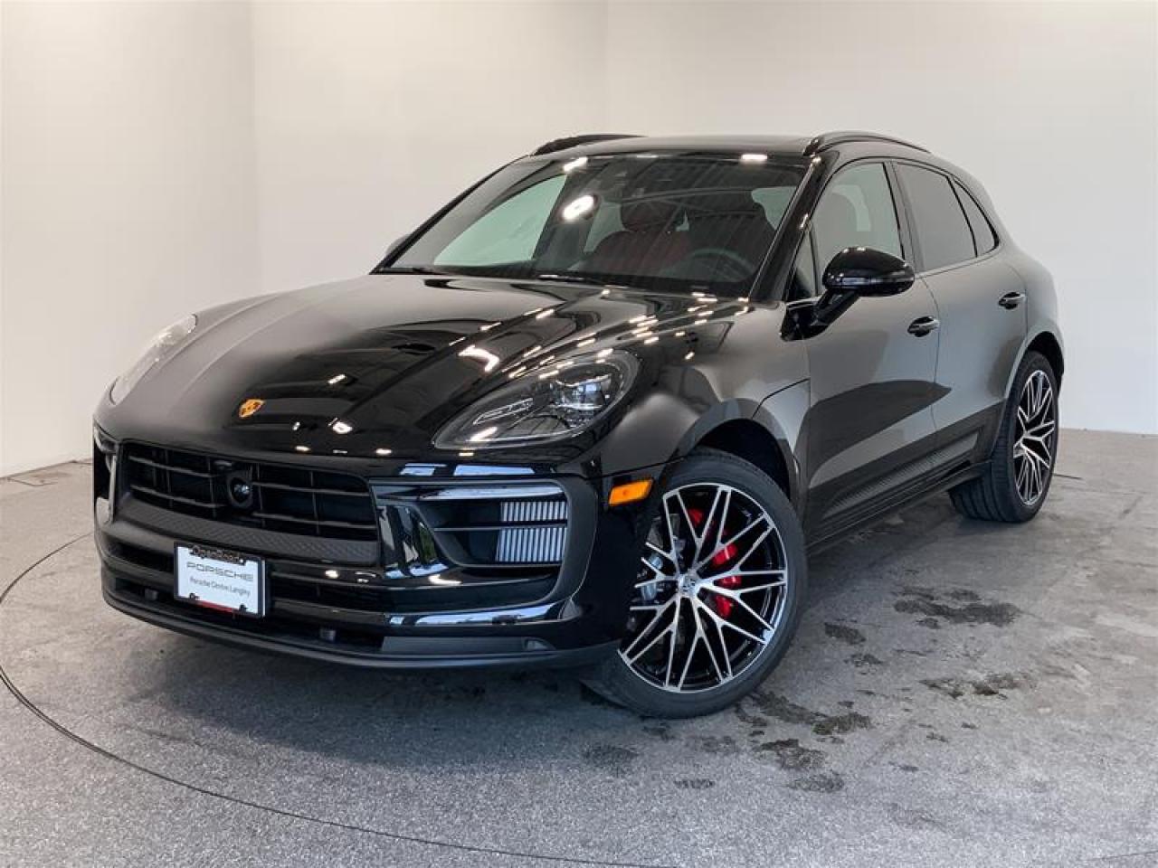 New 2025 Porsche Macan S AWD for sale in Langley City, BC