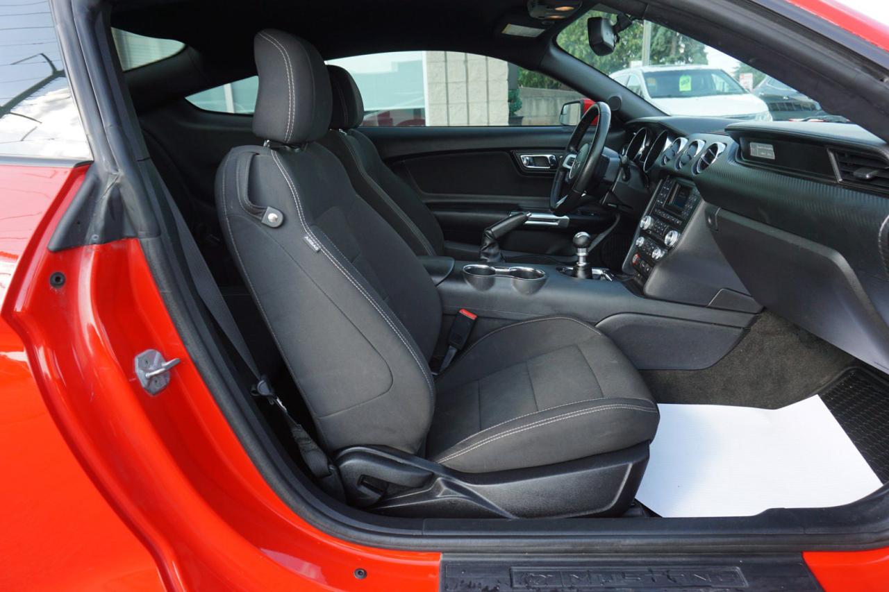 2017 Ford Mustang 3.7L V6 SHIFT/6 Speed CERTIFIED *FORD MAINTAIN* CAMERA BLUETOOTH CRUISE ALLOYS POWER DRIVER SEAT - Photo #17