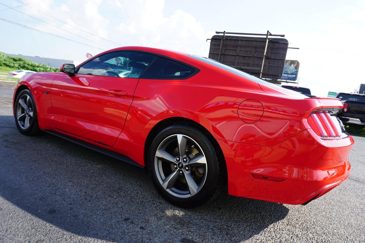 2017 Ford Mustang 3.7L V6 SHIFT/6 Speed CERTIFIED *FORD MAINTAIN* CAMERA BLUETOOTH CRUISE ALLOYS POWER DRIVER SEAT Photo3