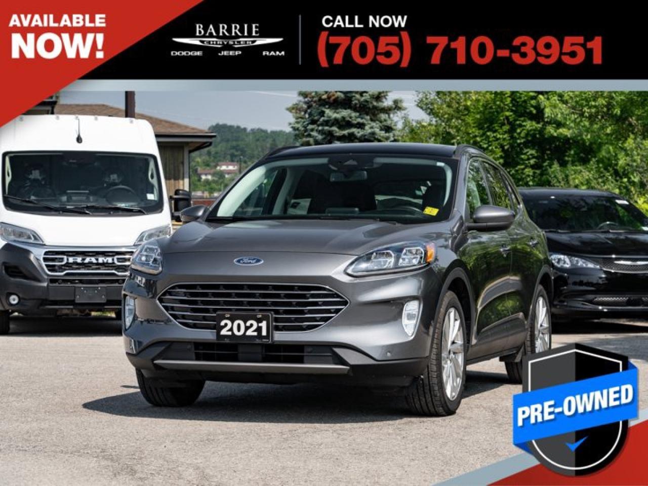 Used 2021 Ford Escape Titanium Hybrid for sale in Barrie, ON