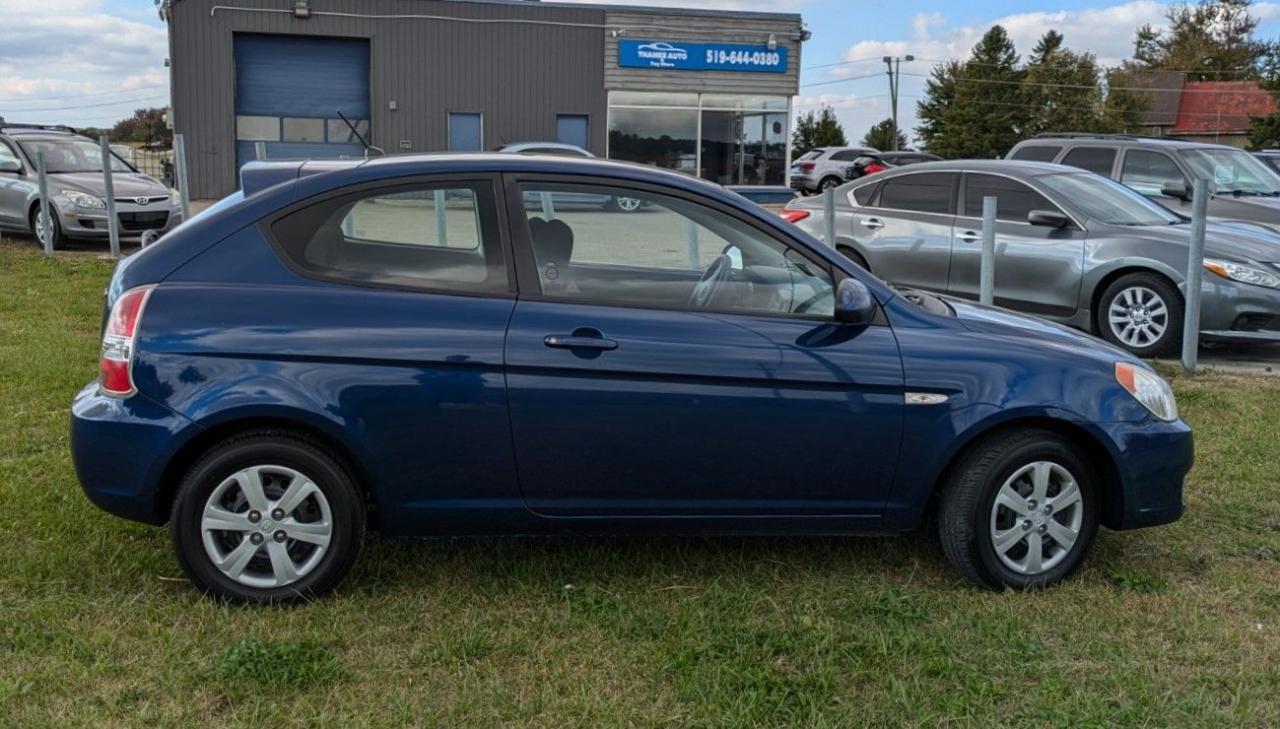 2009 Hyundai Accent AUTO GL - Photo #6