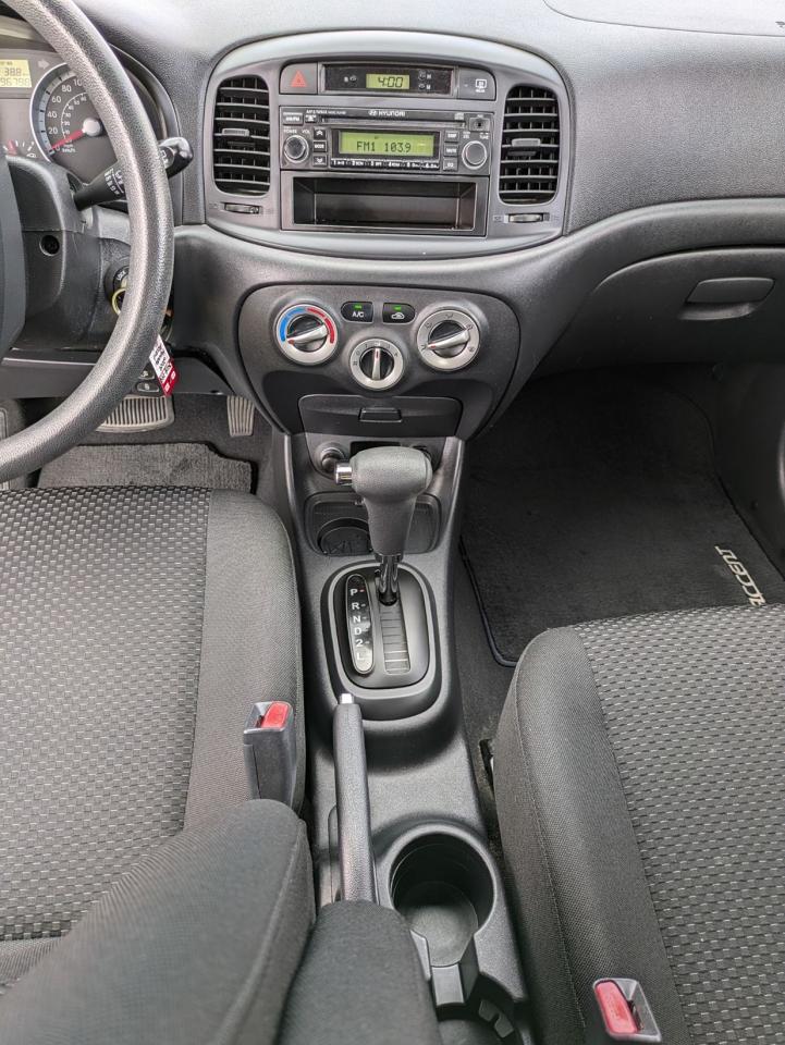 2009 Hyundai Accent AUTO GL - Photo #17